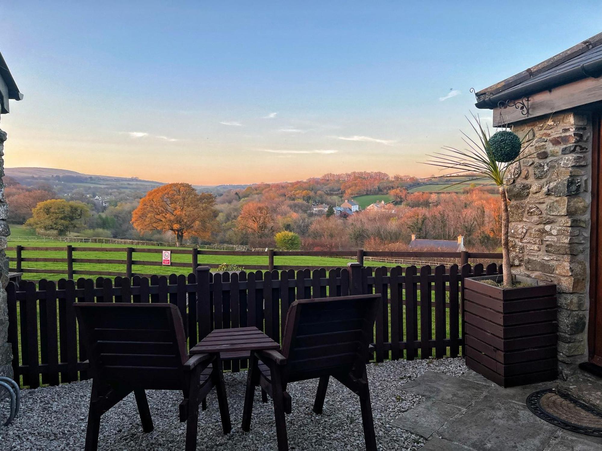 The Mary Tavy Inn Marytavy Esterno foto