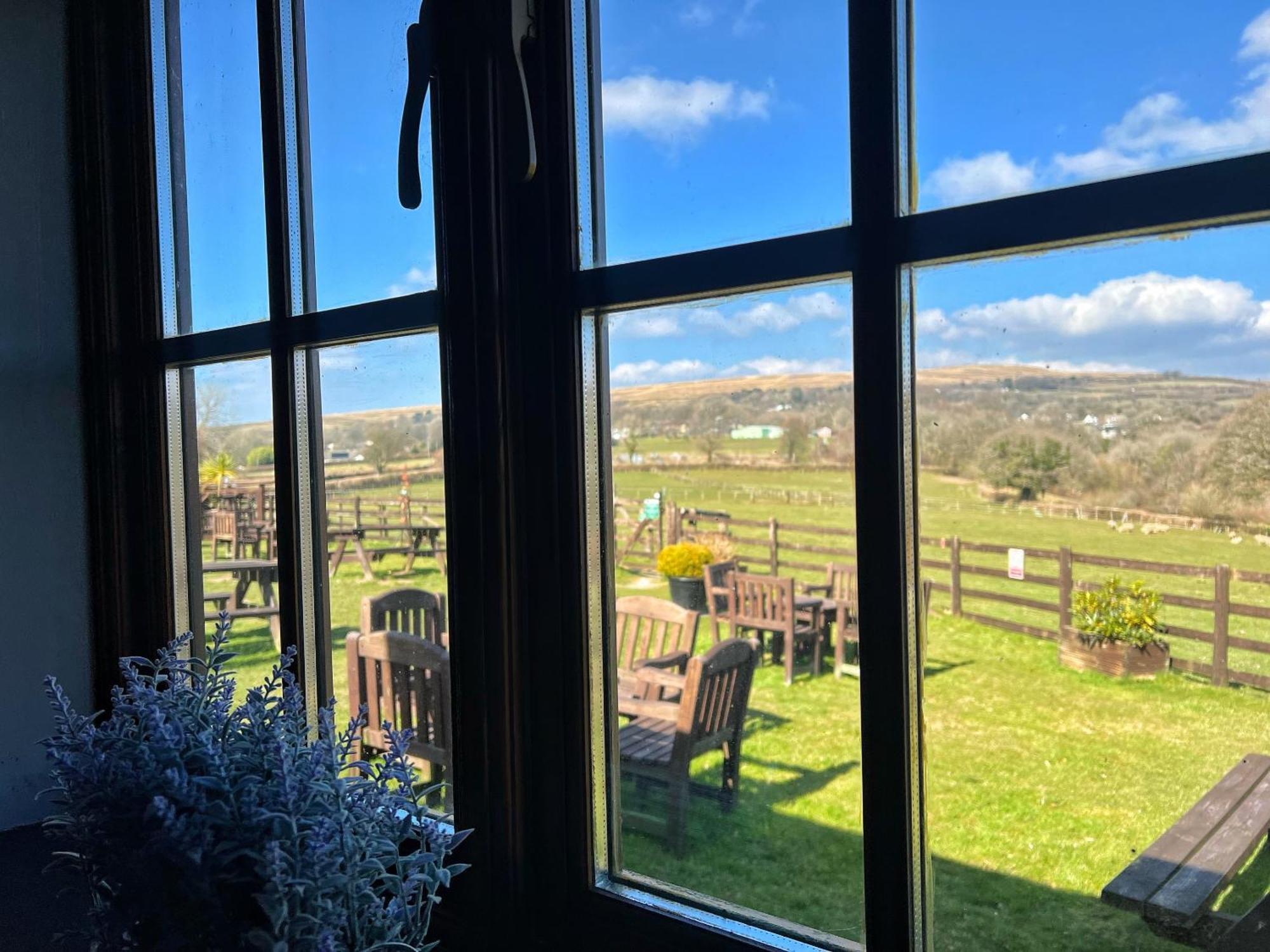 The Mary Tavy Inn Marytavy Esterno foto